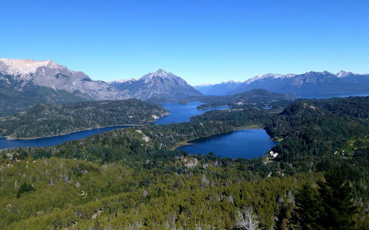 Los lagos desde el Campanario
