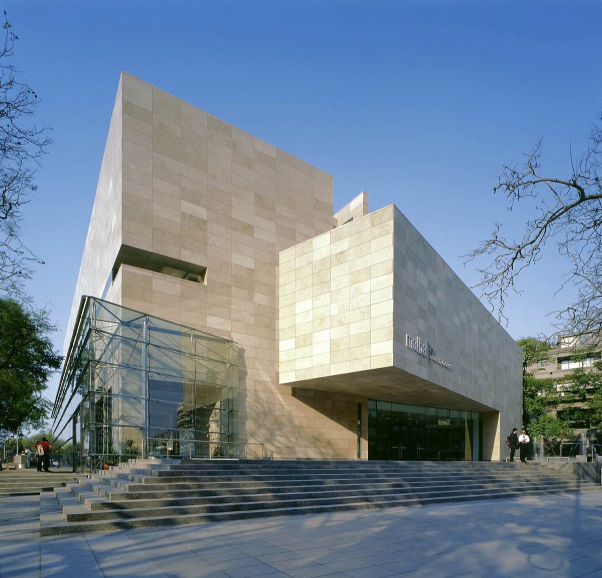 La fachada del MALBA