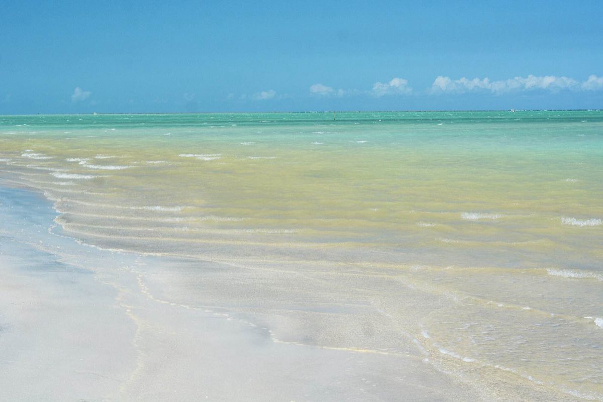 La praia de Antunes